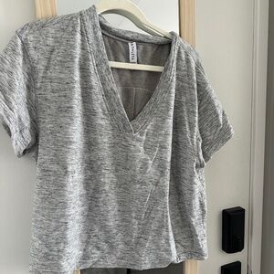 Athleta Vneck T-shirt gray Size M